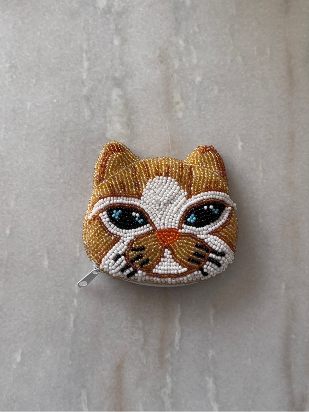 Hand-Beaded Cat Face Coin Purse - Gold & White